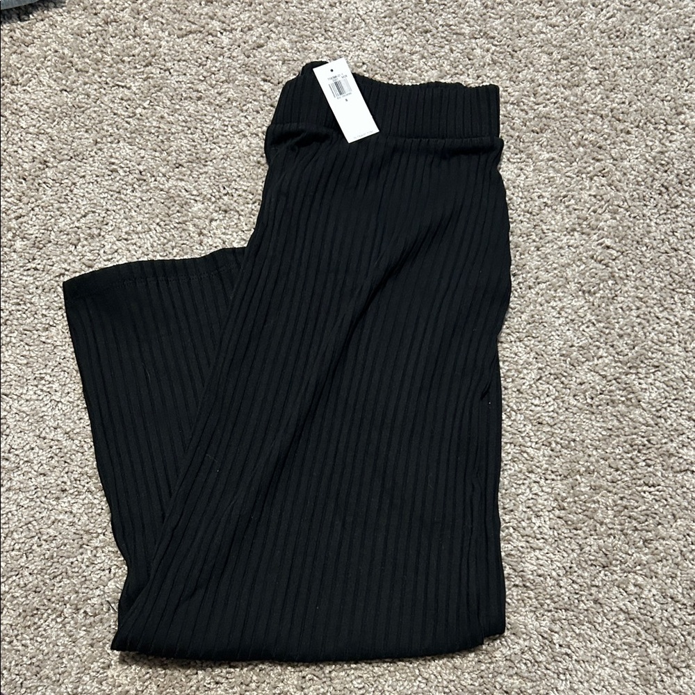 Women’s Black Ribbed Skirt
